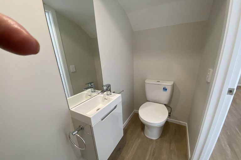 Photo of property in 9/125b Metcalfe Road, Ranui, Auckland, 0612