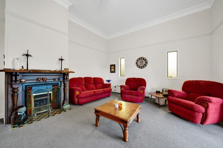 Photo of property in 4 Riverside, Kaponga, Hawera, 4679