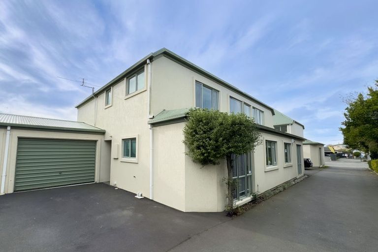 Photo of property in 3/61 Champion Street, Edgeware, Christchurch, 8013