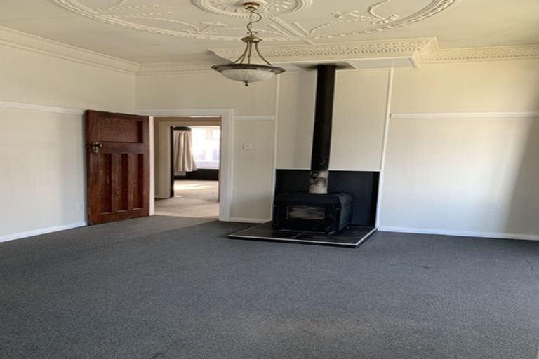 Photo of property in 251 Macandrew Road, Forbury, Dunedin, 9012