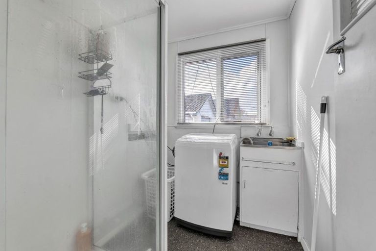 Photo of property in 12 Craig Street, Stratford, 4332