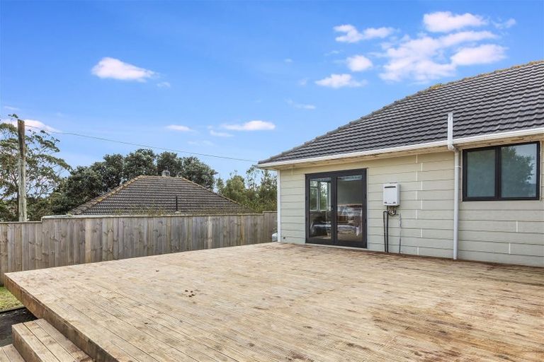 Photo of property in 14 Stevens Crescent, Ranui, Porirua, 5024