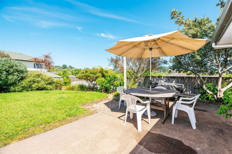 Photo of property in 9 Zeus Avenue, Henderson, Auckland, 0612