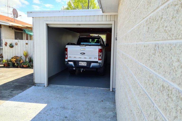 Photo of property in 1/24 Oxford Street, Taradale, Napier, 4112