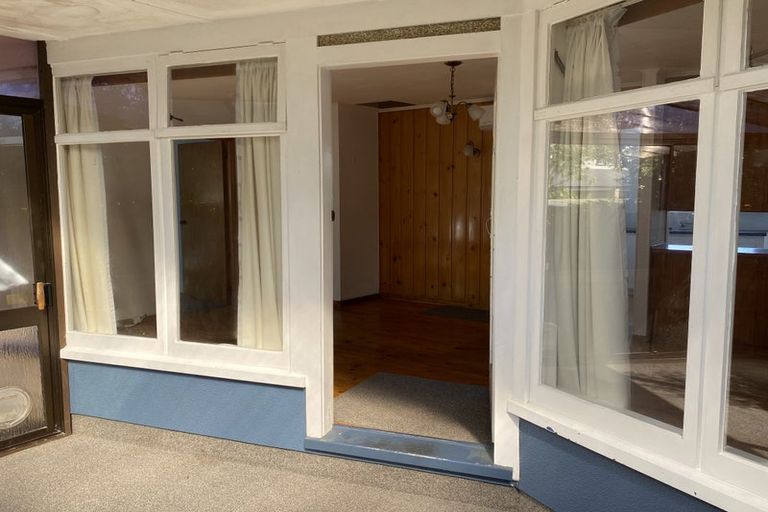 Photo of property in 6b Empire Road, Orewa, 0931