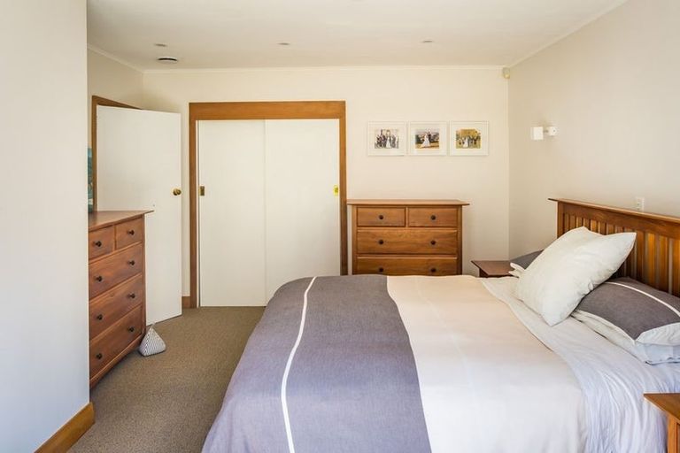 Photo of property in 7 Victory Avenue, Karori, Wellington, 6012