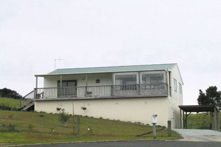 Photo of property in 16 Seascape Lane, Coopers Beach, 0420