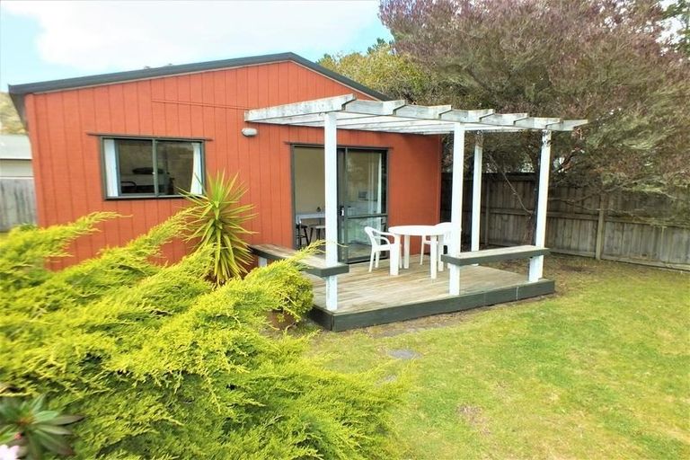 Photo of property in 109 Fernhill Rise, Matarangi, Whitianga, 3592