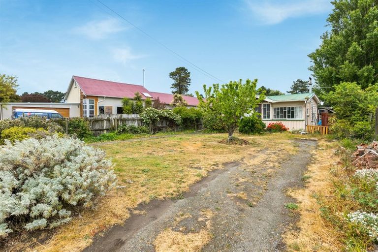 Photo of property in 79 Bowhill Road, New Brighton, Christchurch, 8083