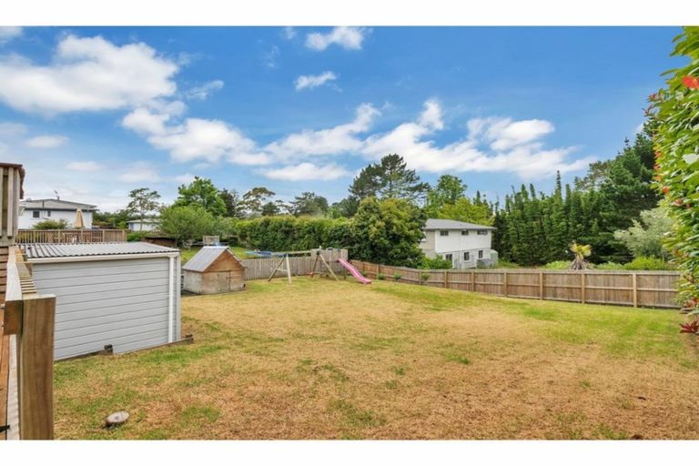 Property details for 17 Kauri Road, Whenuapai, Auckland, 0618