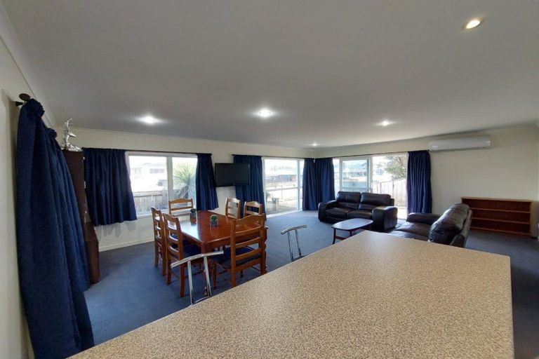 Photo of property in 33 Clemow Road, Fitzroy, New Plymouth, 4312