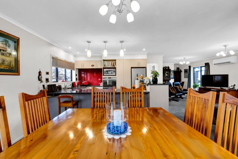 Photo of property in 25 Ariel Street, Stratford, 4332