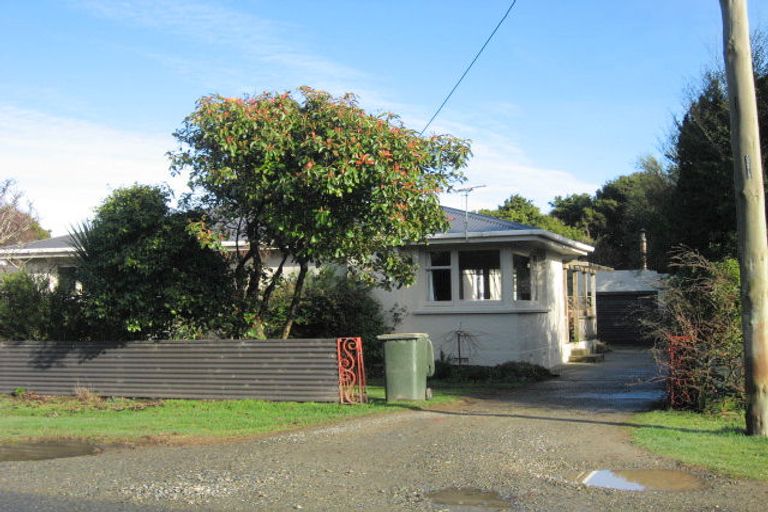 Photo of property in 24 Black Road, Otatara, Invercargill, 9879