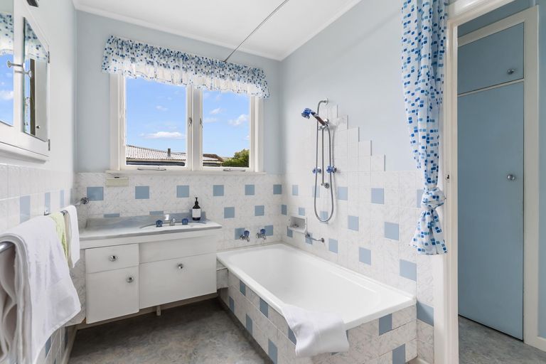 Photo of property in 62 Craig Road, Maraetai, Auckland, 2018