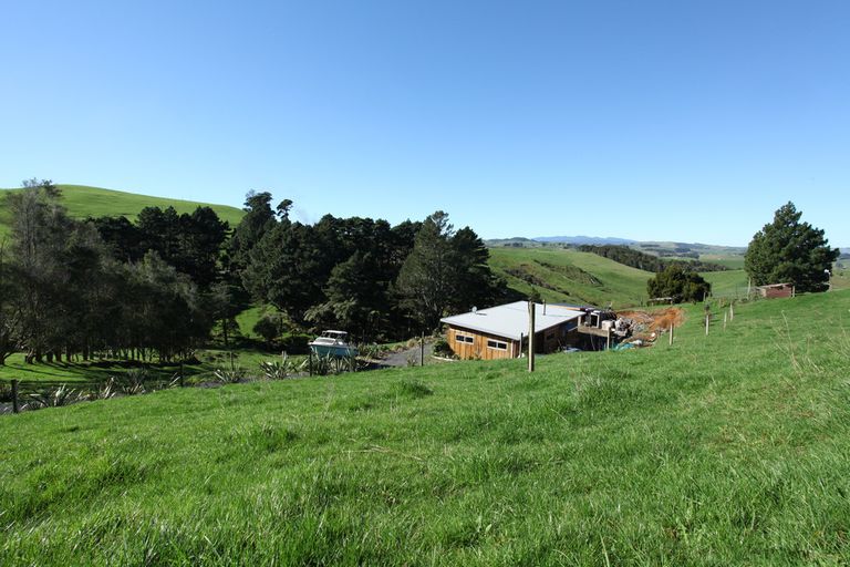 Photo of property in 397 Ruapuke Road, Raglan, 3296