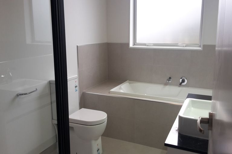 Photo of property in 6 Mcintosh Drive, Pokeno, 2471