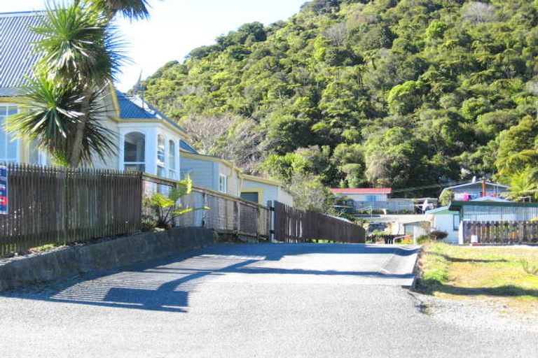 Photo of property in 13 Alexander Terrace, Greymouth, 7805