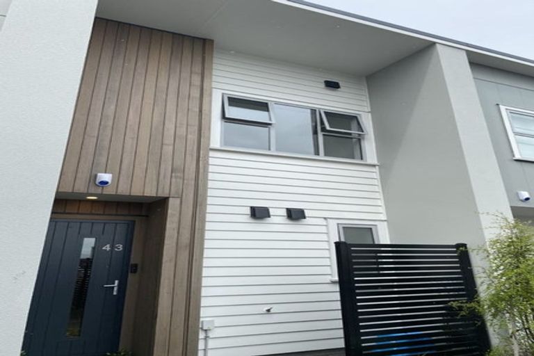 Photo of property in 43 Mcgrath Way, Taita, Lower Hutt, 5011