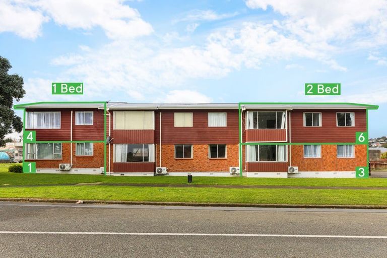 Photo of property in 1 Mana Avenue, Titahi Bay, Porirua, 5022