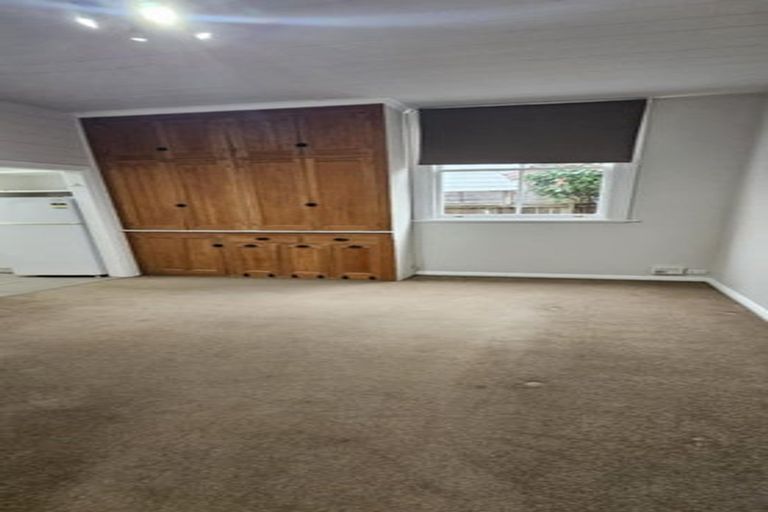 Photo of property in 28 Avonside Drive, Linwood, Christchurch, 8011