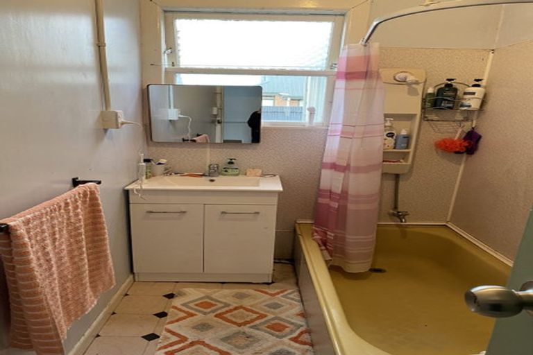 Photo of property in 69 Loyalty Street, Forbury, Dunedin, 9012