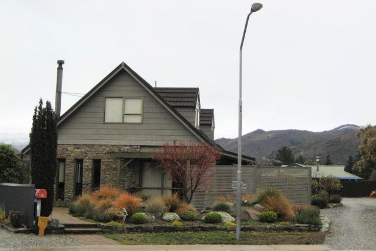 Photo of property in 8 Waldron Place, Clyde, 9330