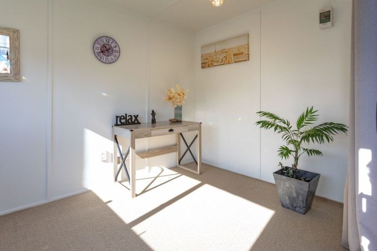Photo of property in 202 Onemana Drive, Onemana, Whangamata, 3691