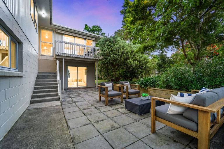 Photo of property in 55 Becroft Drive, Forrest Hill, Auckland, 0620