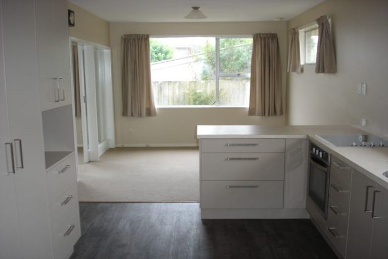 Photo of property in 90a Somerfield Street, Somerfield, Christchurch, 8024