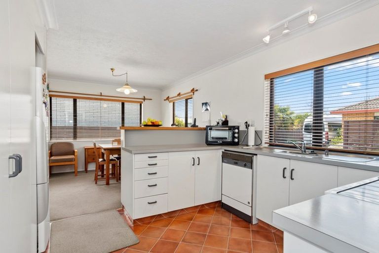 Photo of property in 79 Domain Road, Papamoa Beach, Papamoa, 3118