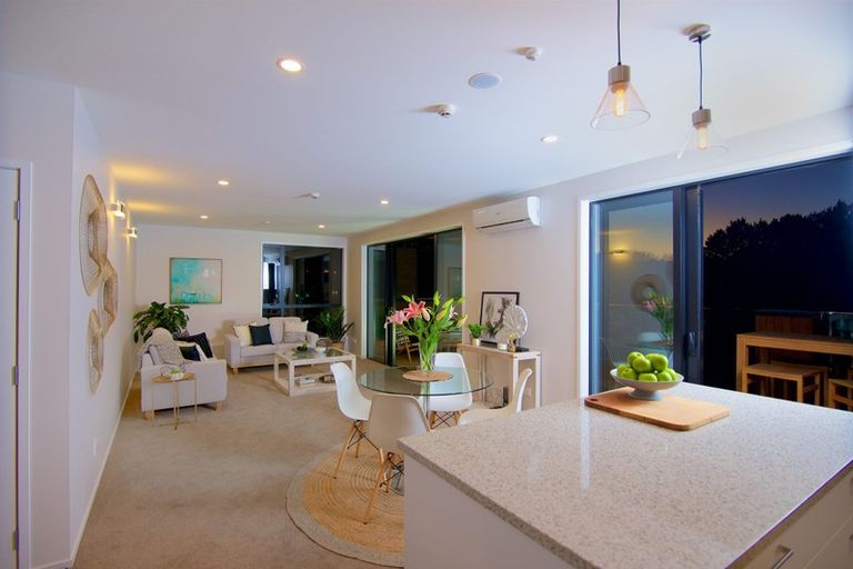 Photo of property in 5/1079 Kaipara Coast Highway, Kaukapakapa, 0873