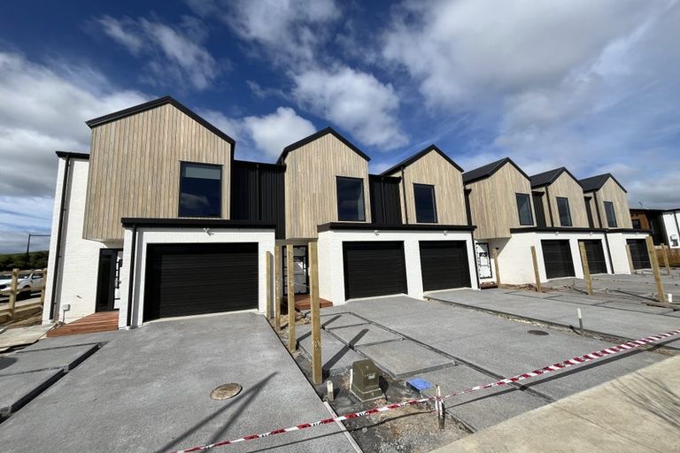 Photo of property in 1 Adzebill Court, Rototuna North, Hamilton, 3210