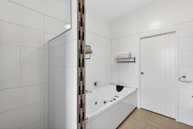 Photo of property in 1 Vulcan Lane, Ahuriri, Napier, 4110