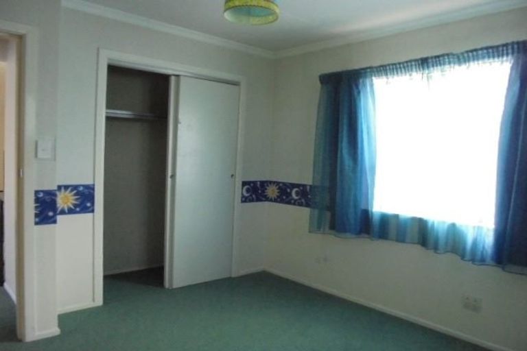 Photo of property in 132 Liverpool Street, Levin, 5510