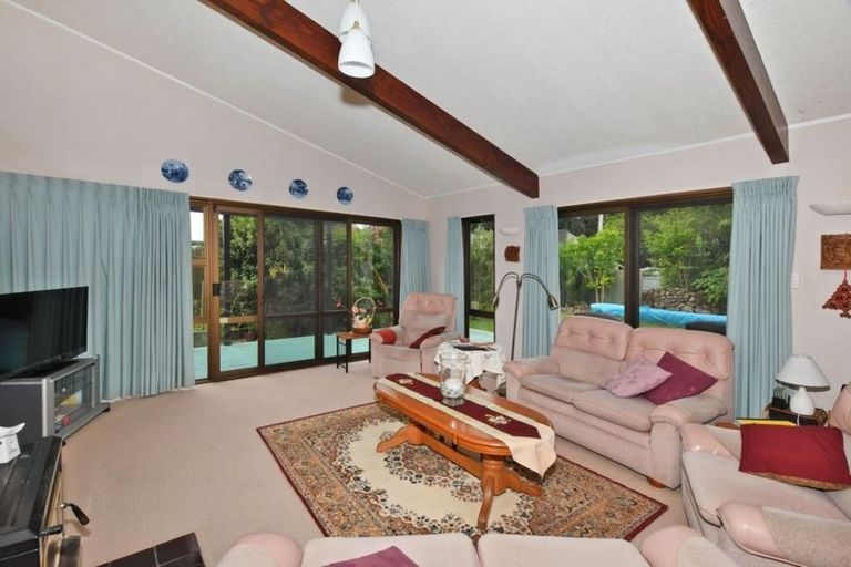 Photo of property in 243 Fairway Drive, Te Kamo, Whangarei, 0112