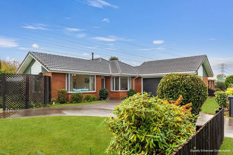 Photo of property in 26 Showgate Avenue, Sockburn, Christchurch, 8042
