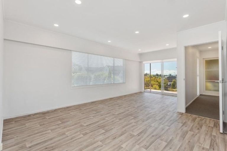 Photo of property in 4/62 Kitchener Road, Milford, Auckland, 0620