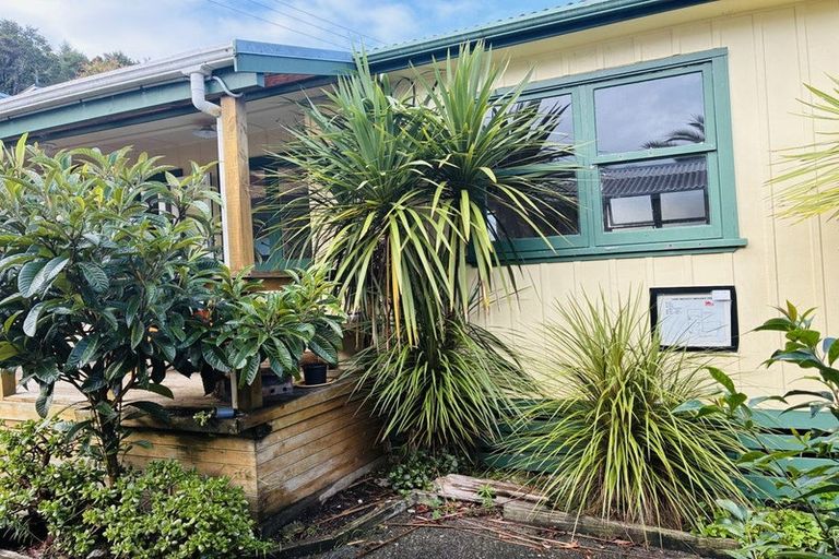 Photo of property in 7 Greys Lane, Paihia, 0200