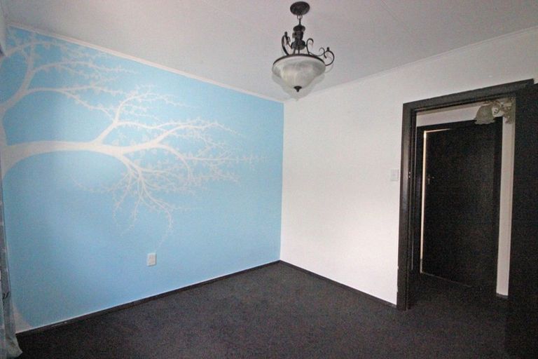 Photo of property in 12 Dittmer Drive, Awapuni, Palmerston North, 4412