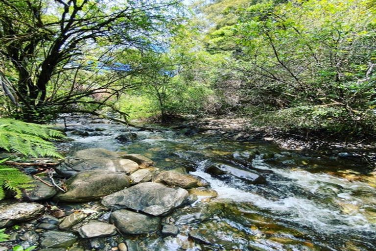 Photo of property in 272 Uruwhenua Road, Upper Takaka, Takaka, 7183