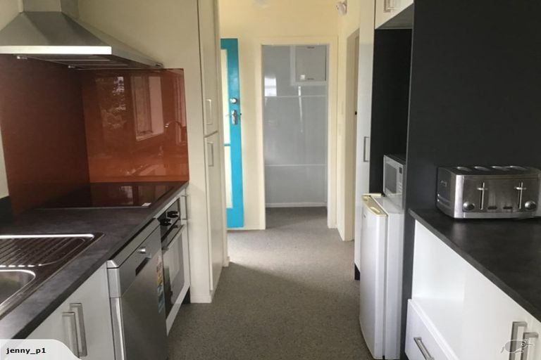 Photo of property in 40 Thomas Crescent, Western Heights, Rotorua, 3015