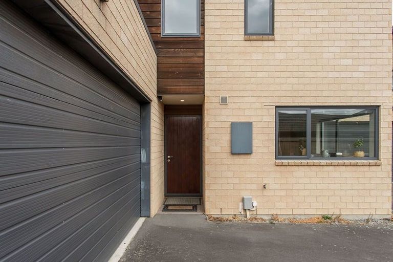 Photo of property in 15c Burdale Street, Riccarton, Christchurch, 8011