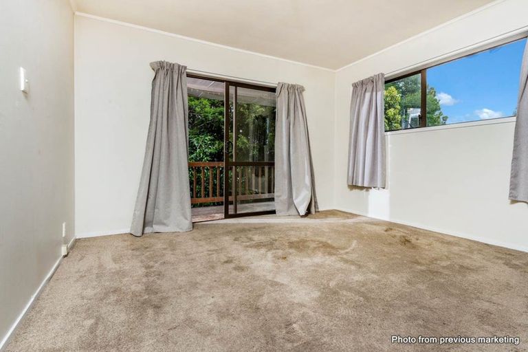 Photo of property in 2/1 Claude Brookes Drive, Henderson, Auckland, 0612