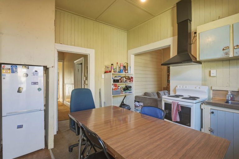 Photo of property in 209 Leith Street, North Dunedin, Dunedin, 9016