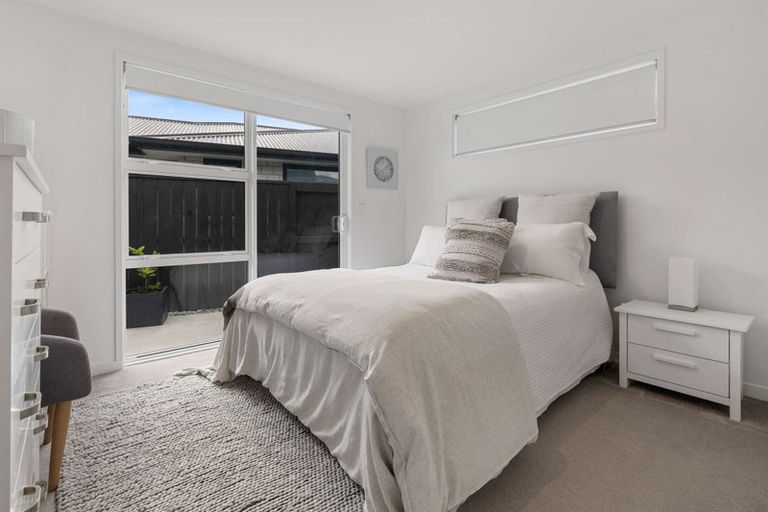 Photo of property in 39 Kotiate Street, Papamoa Beach, Papamoa, 3118