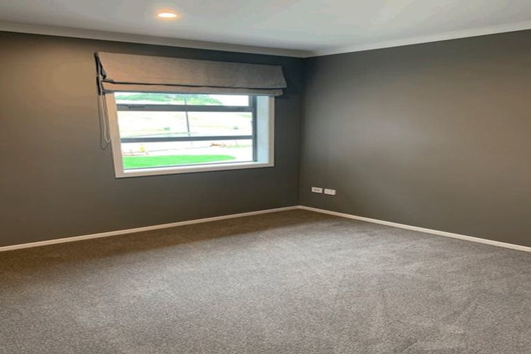 Photo of property in 4 Edenmore Terrace, Fitzherbert, Palmerston North, 4410