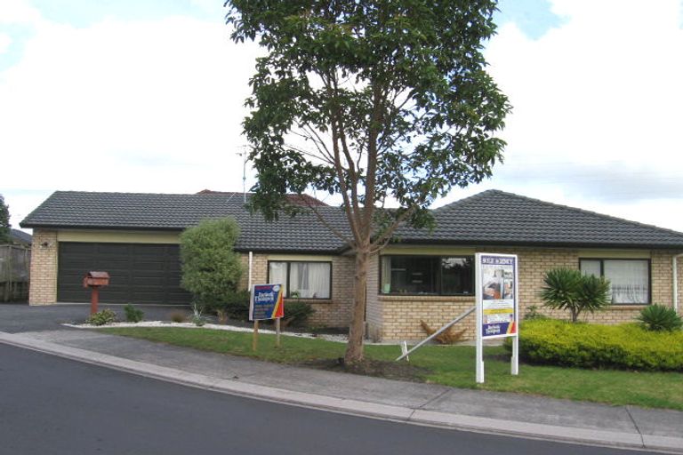 Photo of property in 3 Pyrite Street, Westgate, Auckland, 0614