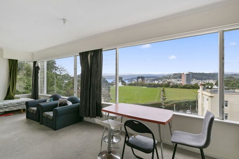 Photo of property in 86 Salamanca Road, Kelburn, Wellington, 6012