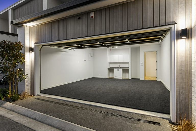 Photo of property in 28 Walter Merton Road, Hobsonville, Auckland, 0616