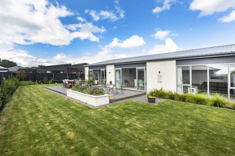Photo of property in 117 Prestons Park Drive, Marshland, Christchurch, 8083